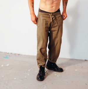 
                  
                    HOB | Skate Chino Green
                  
                