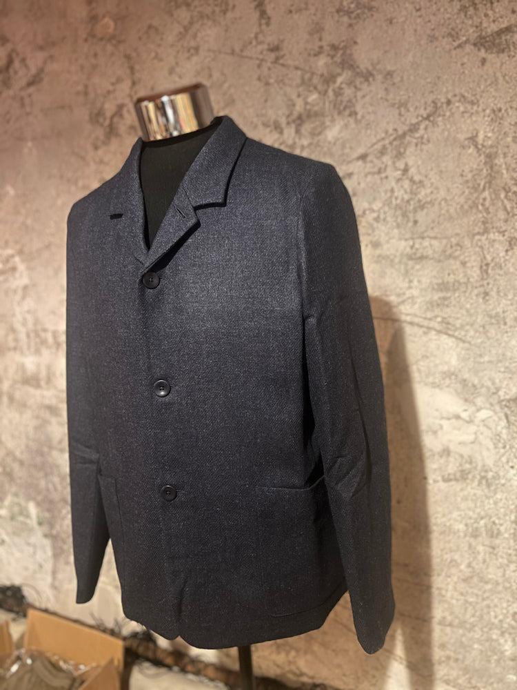 
                  
                    About Companions | Elmar Blazer
                  
                