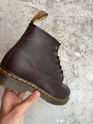 
                  
                    Dr. Martens 101 Crazy Horse Brown
                  
                