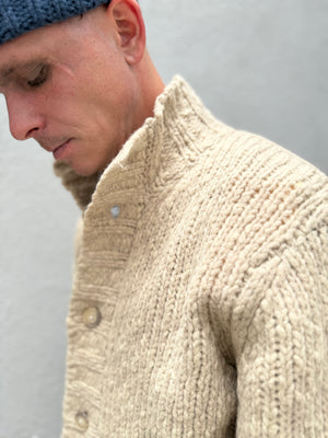 
                  
                    Closed | Strick Jacke
                  
                