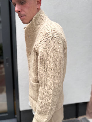 
                  
                    Closed | Strick Jacke
                  
                