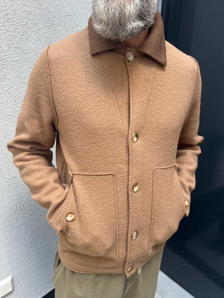 
                  
                    Phill Petter | Woll Jacke
                  
                